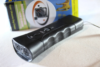 Ultragarsinis šunų atbaidiklis 130dB MP036 3in1 LED dresuotojas