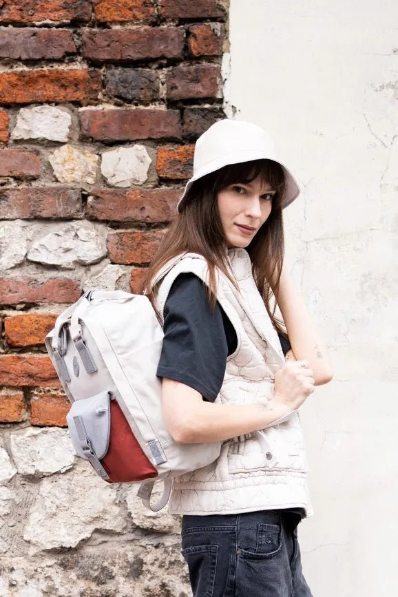 Vasarinė skrybėlė Double Bucket - medvilninė klasikinė miesto stiliaus tamsiai smėlinė