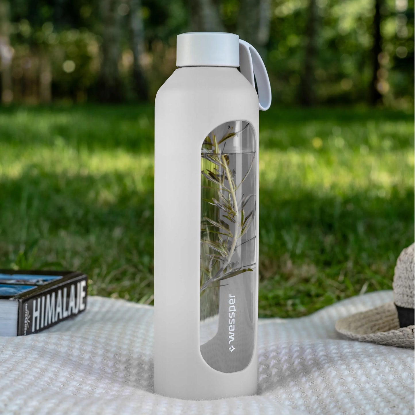 Wessper B1 motyvacinis stiklinis butelis 1000 ml sporto salei ir biurui 1L