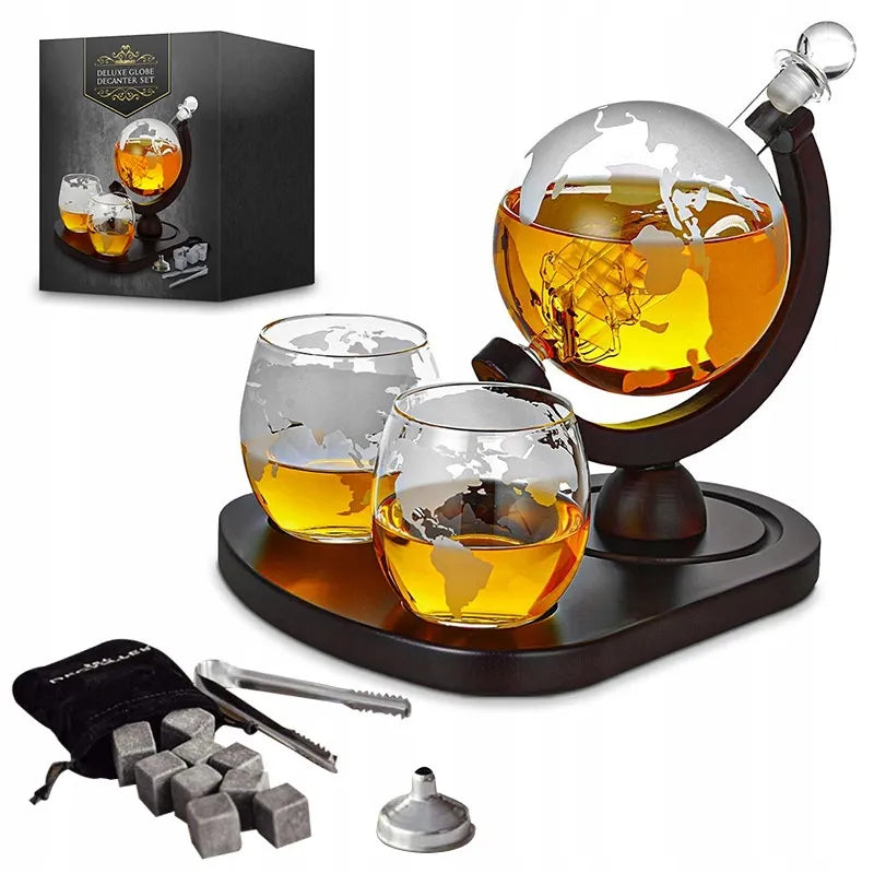 Whisky rinkinys VIP - karafa + akmenukai + stiklinės + žnyplės + padėkliukas