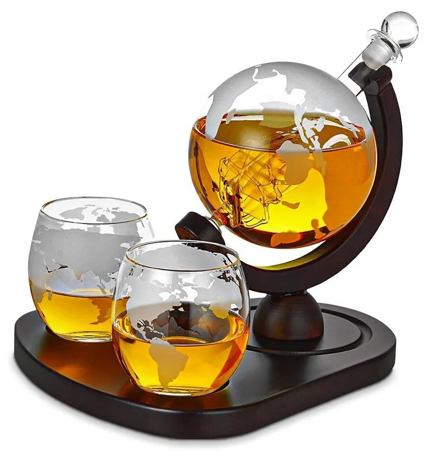 Whisky rinkinys VIP - karafa + akmenukai + stiklinės + žnyplės + padėkliukas