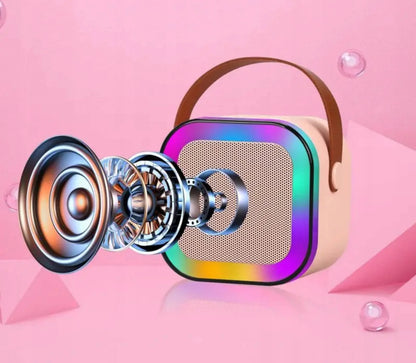„Xtech“ nešiojamasis „Bluetooth“ RGB karaokės rinkinys su 2 mikrofonais, USB, SD ir 3,5 mm jungtimi